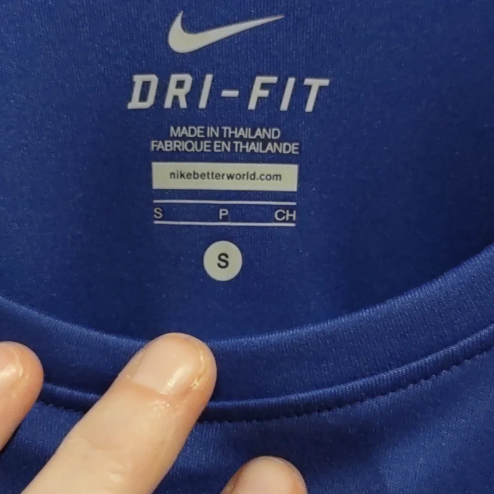 Nike Dri-FIT running long sleeve shirt, s, blue purple color